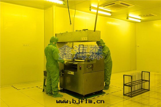 鑫海(hǎi)森(sēn)蝕刻(kè)加工滾涂機(jī)