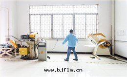 蝕刻(kè)加工材料裁剪車間(jiān)