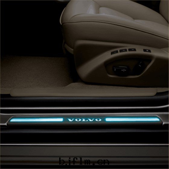 汽車迎賓踏闆安(ān)裝(zhuāng)图(tú)