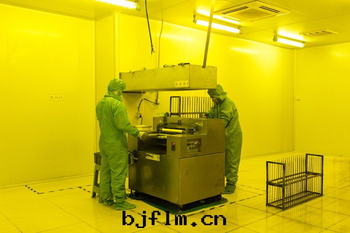 丝印(yìn)感(gǎn)光(guāng)油(yóu)墨(mò)操作