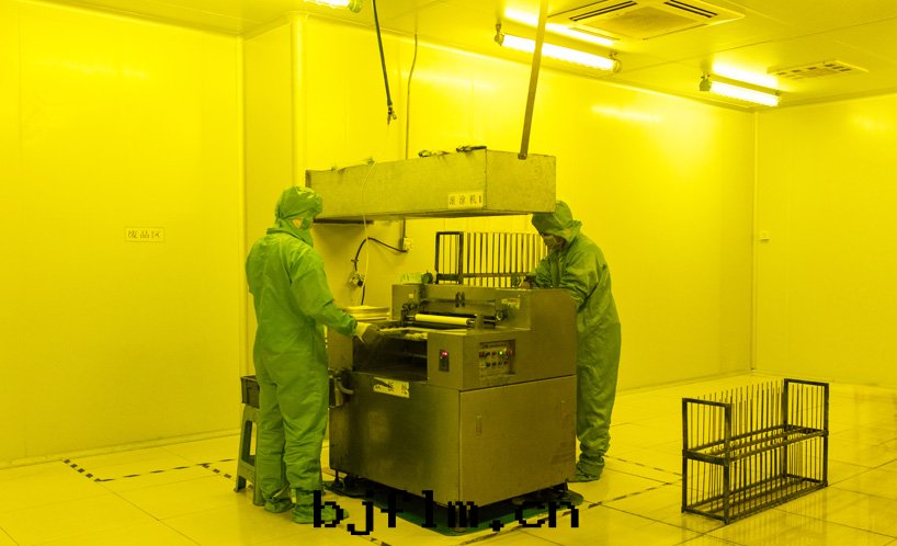 金(jīn)屬蝕刻(kè)加工防蝕层(céng)滾塗