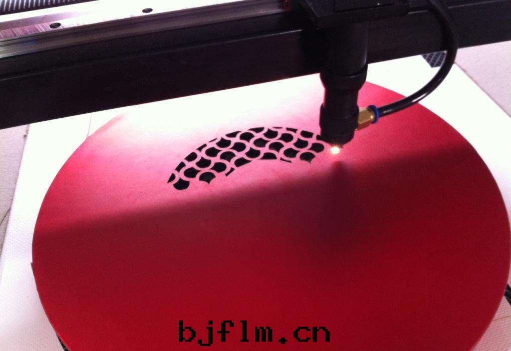 金(jīn)屬激光(guāng)雕刻(kè)加工